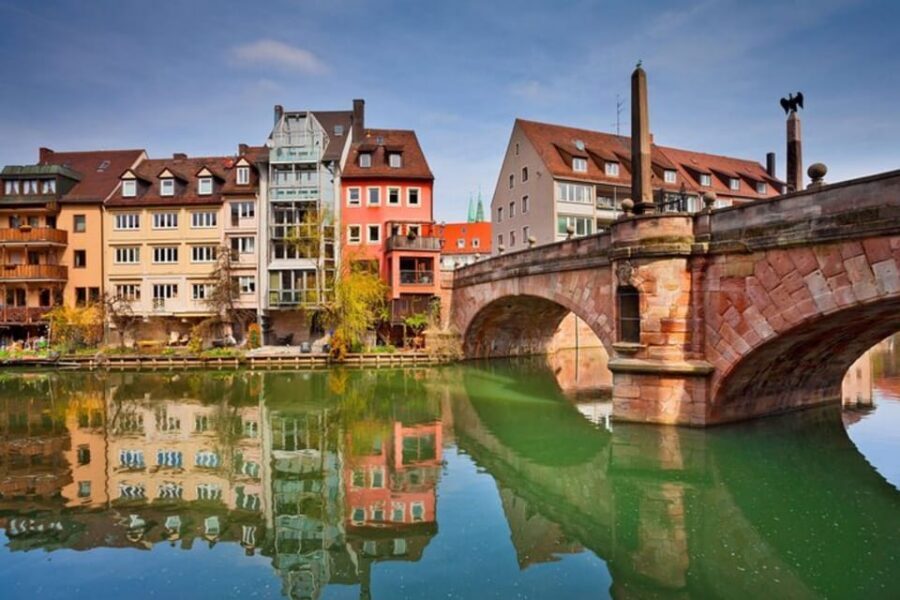 Nuremberg : Private Walking Tour With A Guide (Private Tour) - Monument Exteriors and City History: What You Actually Get Out of It