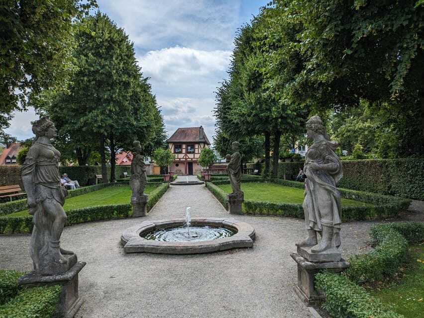 Nuremberg: St. Johannis Friedhof &Hesperidengärten IN GERMAN - Hesperidengärten: recreation plus Mediterranean fruit