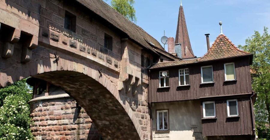 Nuremberg: The Old Town in Evening Light - IN GERMAN - Evening Old Town: what nightfall changes in Nuremberg