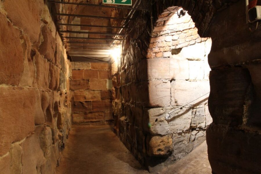 Nuremberg: Tunnels and Secret Passages in the City Wall Tour - Above the wall, then down: defensive corridors in action
