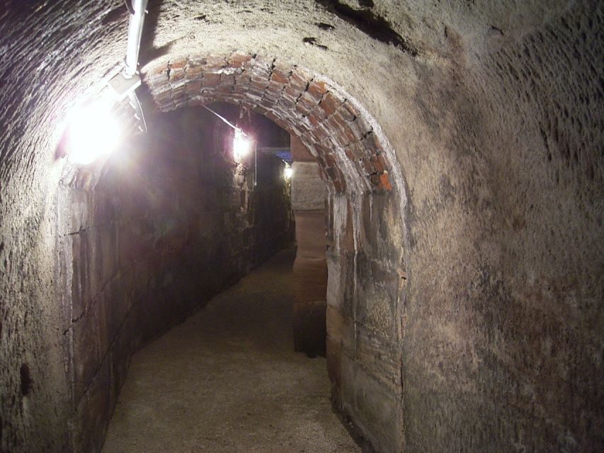 Nuremberg: Tunnels and Secret Passages in the City Wall Tour - Tips for getting the most from your hour (and your $14 value)