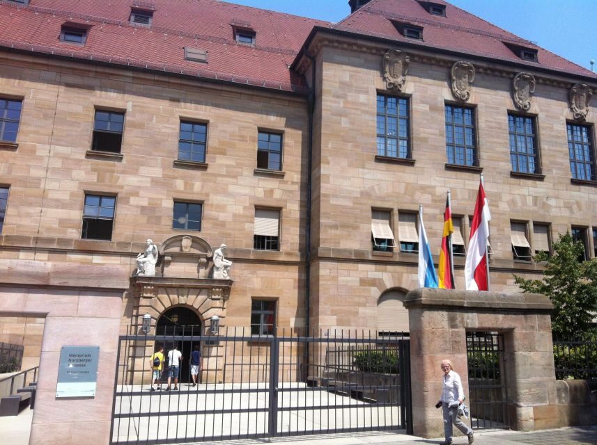 Nuremberg: World War 2 History Tour with Beer Tasting - Kongresshalle: when architecture does the persuading
