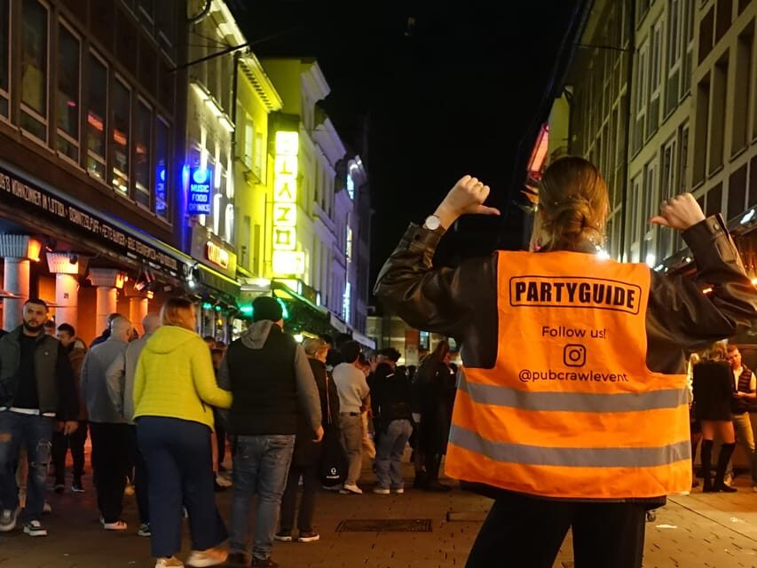 Nürnberg: Private pub crawl with insider-guide & free shots - A responsible night out: when things can get cut short