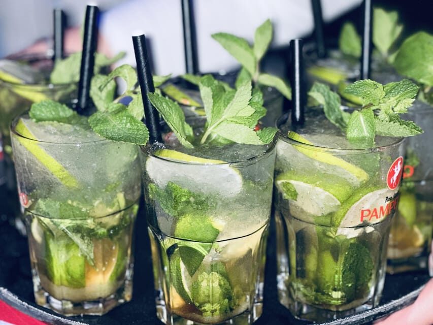 Nürnberg: Private pub crawl with insider-guide & free shots - Price and value: why $318 per group can make sense