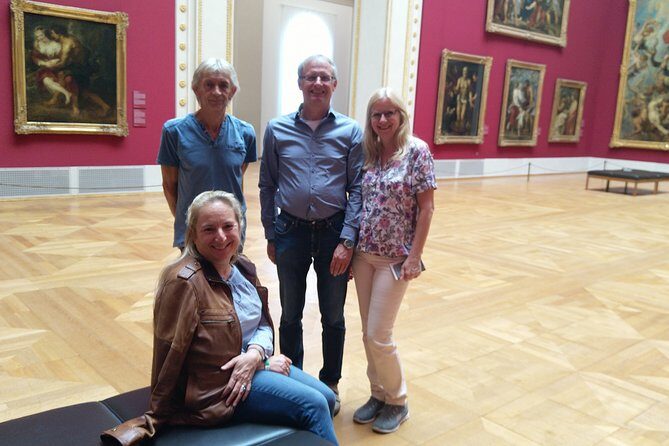 Paul's Private Tour in the Alte Pinakothek Munich - Entering the Alte Pinakothek and finding your first themes