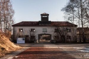 Private Dachau Concentration Camp Memorial Site Tour from Munich - Munich to Dachau (and back) with transport that doesn’t drain you