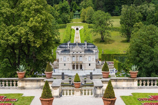 Private Day Trip from Munich to Neuschwanstein and Linderhof - Neuschwanstein ticket stress and the early-morning strategy
