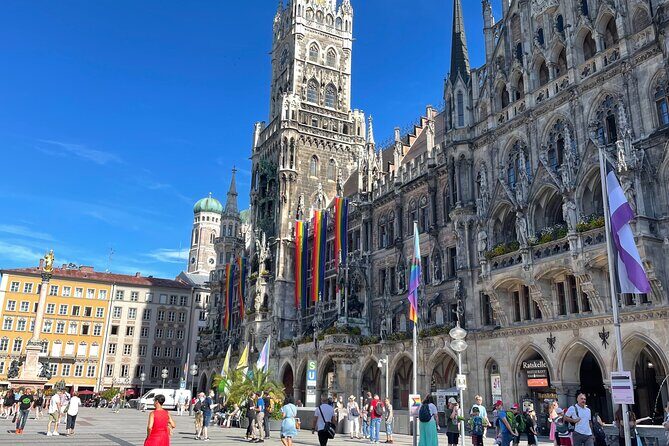 Private Munich History and Beer Culture Walking Tour - Rathaus-Glockenspiel: the bells you should actually watch
