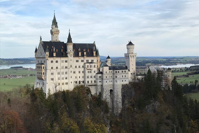Private Neuschwanstein castle tour from Oberammergau village - Schloss Neuschwanstein: the 4-hour heart of the day