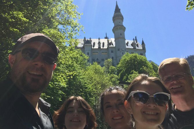 Private Neuschwanstein castle tour from Oberammergau village - Who should book this private Neuschwanstein and Ettal tour?