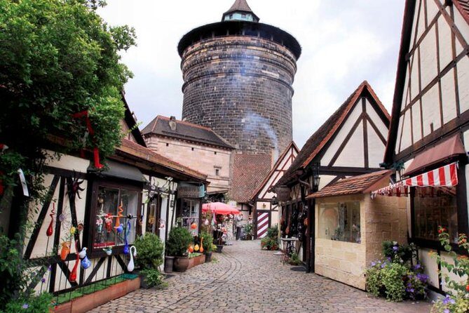 PRIVATE - Nuremberg Combo Tour WWII + Old Town - Documentation Center at the Rally Grounds: How It Operated