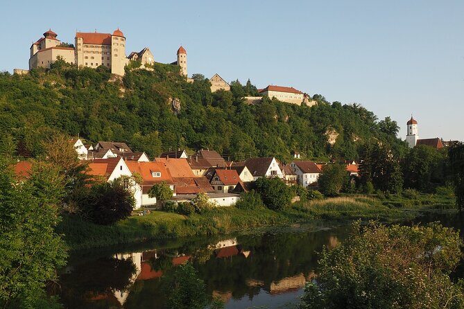Private tour from Munich to Rothenburg and Harburg - Private car logistics: what the vehicles and driver setup really mean