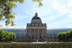 Private Tour: Munich Third Reich Walking Tour - Stop-by-stop: what the walk feels like on the ground
