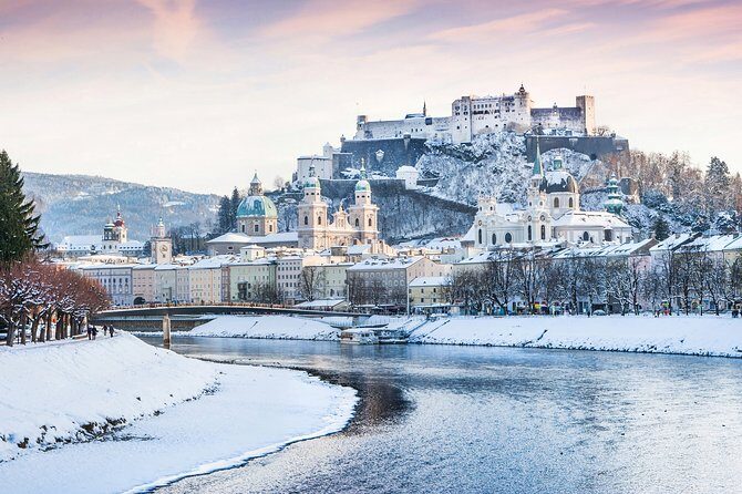 Private Tour to Hallstatt and Salzburg with Austrian Lunch - Austrian lunch at a lakeside restaurant: the reset button