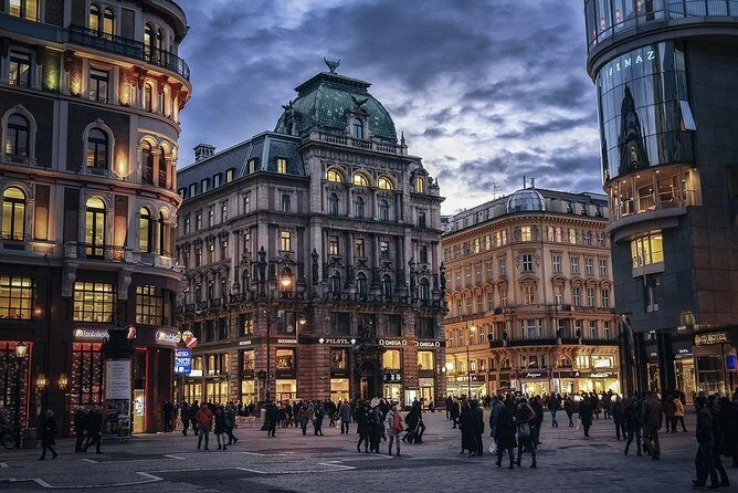 Private Transfer from Munich to Vienna with 2 hours for sightseeing - Key Points That Matter