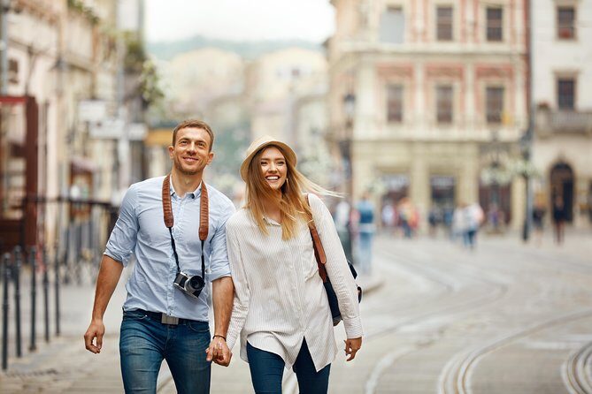 Private Transfer from Munich to Vienna with 2 hours for sightseeing - Hallstatt: A Quick Scenic Reset (with Realistic Limits)
