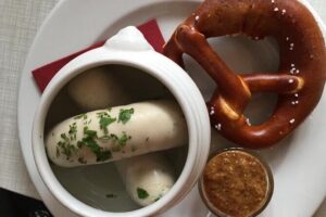 Private - Viktualienmarkt Food Tour and Beyond - best Munich tastings - Your 3-Hour Route Through Munich’s Tastings