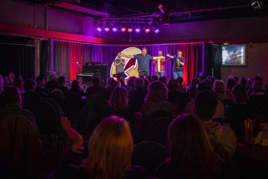 Quatsch Comedy Club München: Die Live Show - Price and value: is $41 for 2 hours a good deal?