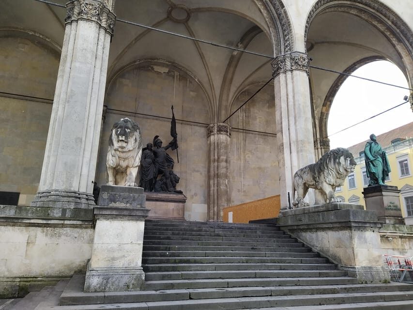 Residence of Munich private tour with skip the line ticket - Where you meet: Residenzstrasse 21 near the opera