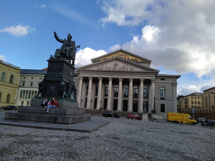 Residence of Munich private tour with skip the line ticket - The big time-saver: skip-the-line entry