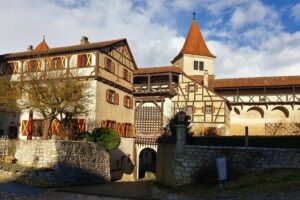 Romantic Road Highlights Private Day Trip from Munich - Why the guide’s stories matter on the Romantic Road
