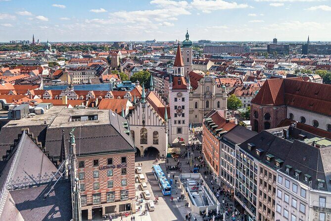 Self-guided Beer-Tour of Munich: Main Sights, Beer & Breweries - Frauenkirche: legends, a footprint, and the skyline rule