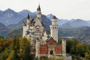 Skip-the-Line Neuschwanstein Castle Tour from Munich - Guaranteed skip-the-line entry: what you’re truly paying for