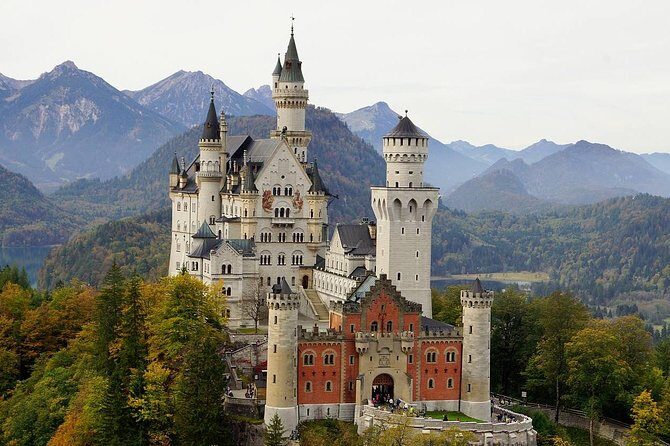 Skip-the-Line Neuschwanstein Castle Tour from Munich - Guaranteed skip-the-line entry: what you’re truly paying for