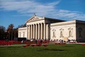 Third Reich Walking Tour Munich - Starting at Radius Tours: A Quick Check-In, Then Off You Go